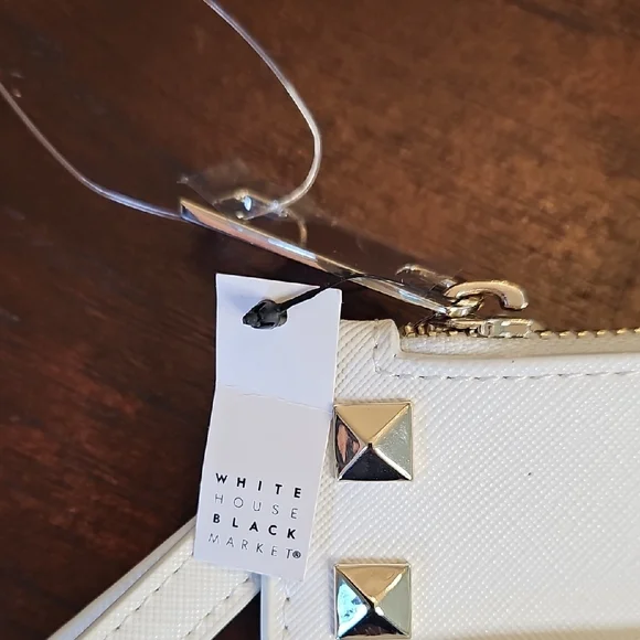 NWT White House Black Market Floral Studded Wristlet Clutch White, Purple - Picture 3 of 9